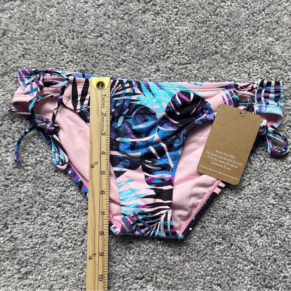 Hobie Size Medium Bikini Bottoms Criss Cross Ties on Sides Palm Leaf Print - Picture 8 of 8
